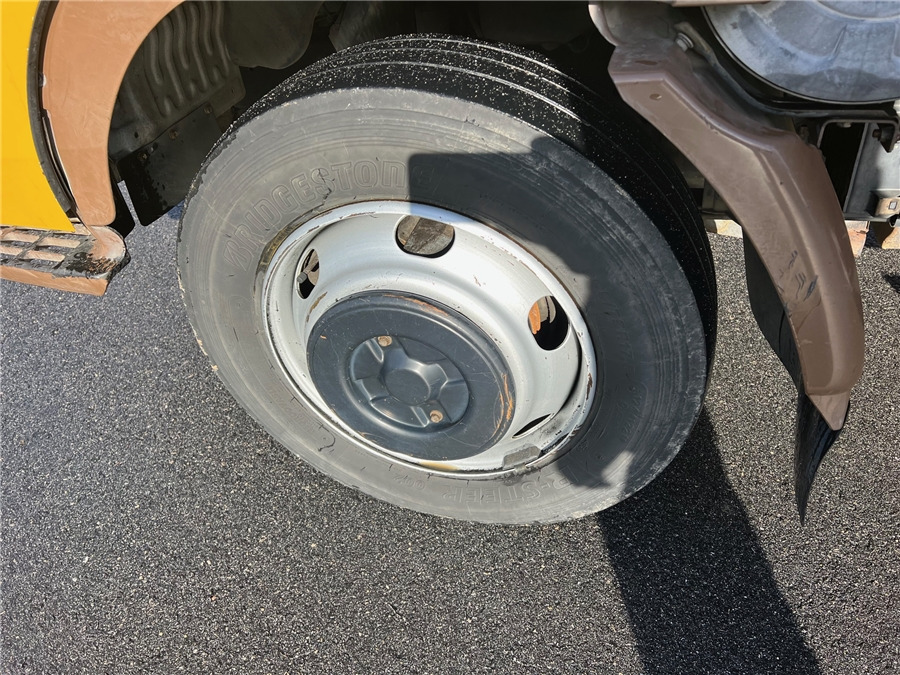 شاحنة مفتوحة TOYOTA dyna: صورة 18 شاحنة مفتوحة TOYOTA dyna: صورة 18