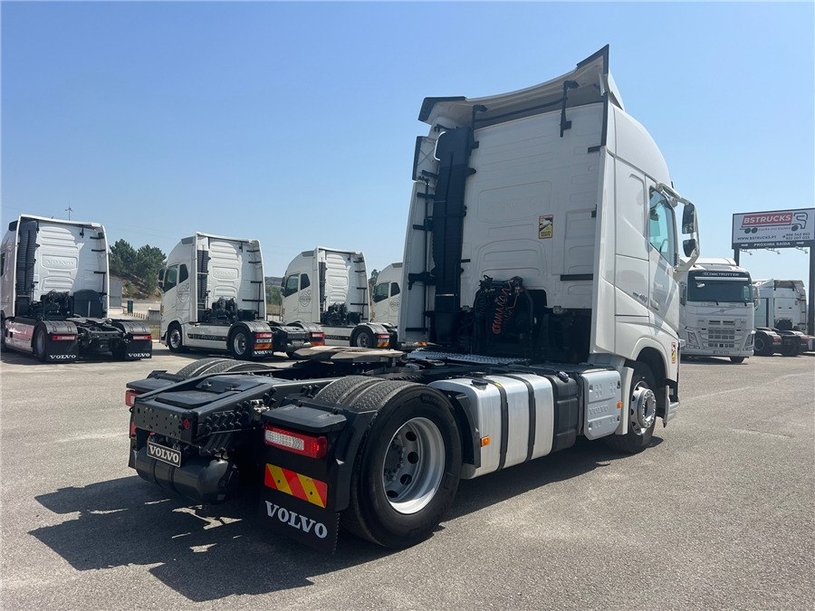 Volvo FH 460 RETARDER/AIRPARKOLL - وحدة جر: صورة 4 Volvo FH 460 RETARDER/AIRPARKOLL - وحدة جر: صورة 4