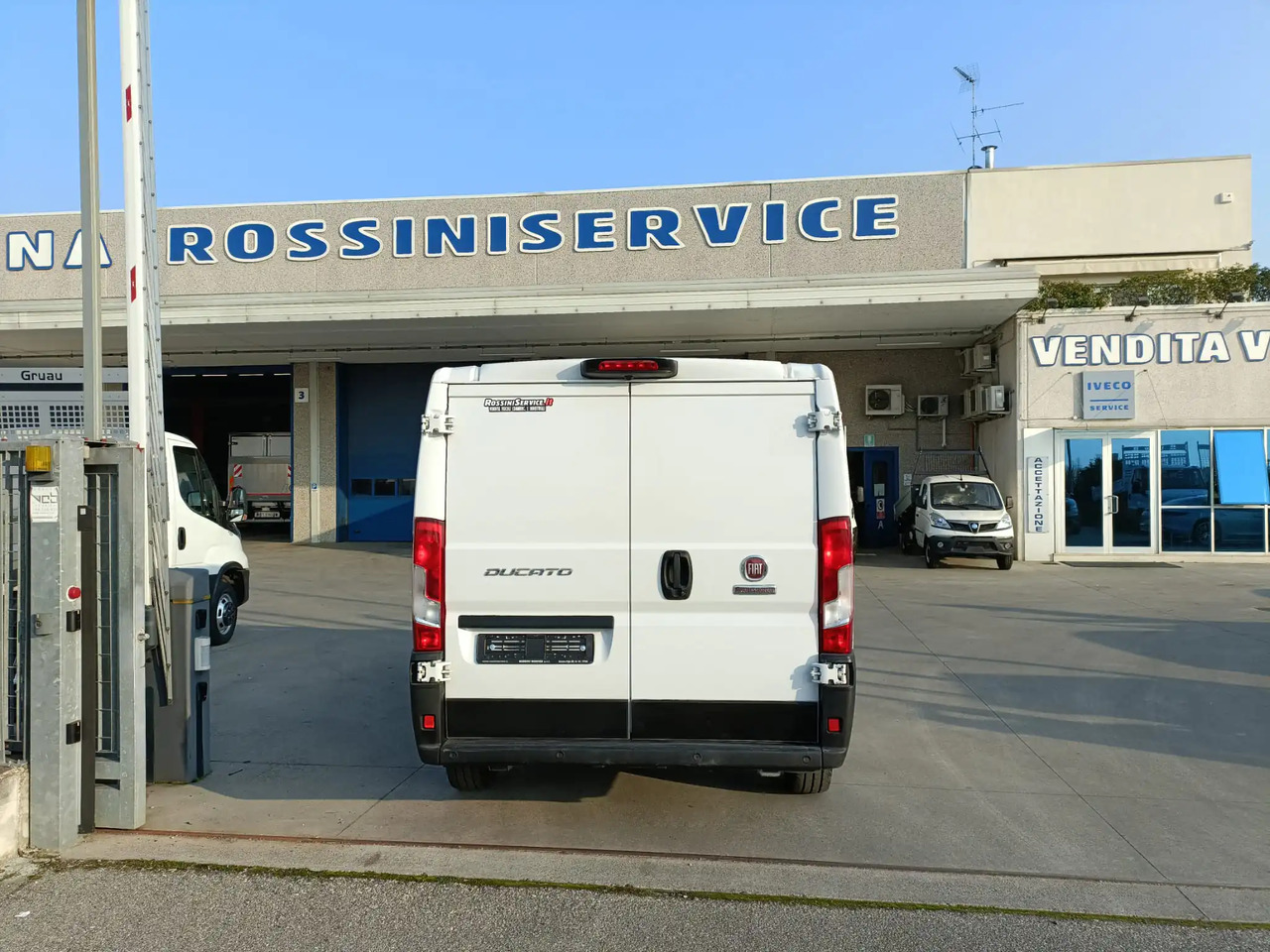 FIAT DUCATO L1H1 140 - فان: صورة 2 FIAT DUCATO L1H1 140 - فان: صورة 2