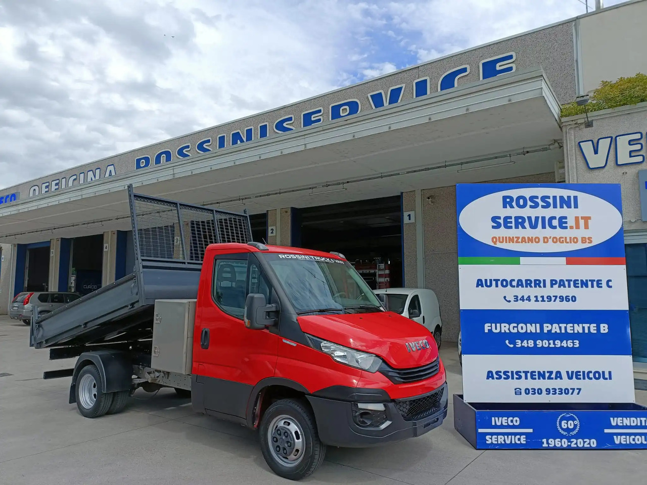 IVECO DAILY 35C12 RIBALTABILE - قلاب صغير: صورة 1 IVECO DAILY 35C12 RIBALTABILE - قلاب صغير: صورة 1