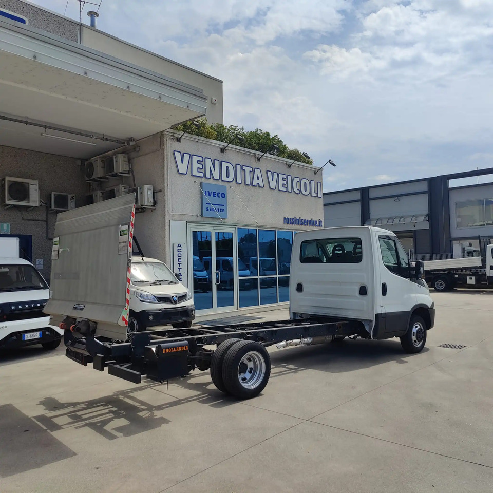 IVECO DAILY 35C14 - شاحنة التوصيل: صورة 3 IVECO DAILY 35C14 - شاحنة التوصيل: صورة 3