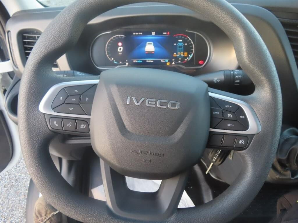 IVECO DAILY 35C16 3000 cc KM 0 - شاحنة مغلقة الصندوق: صورة 5 IVECO DAILY 35C16 3000 cc KM 0 - شاحنة مغلقة الصندوق: صورة 5
