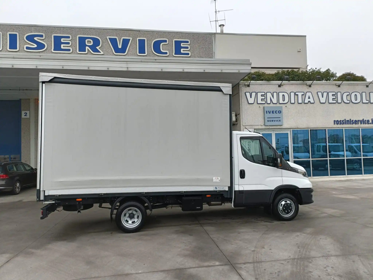 IVECO DAILY 35C16 3000 cc KM 0 - شاحنة ستارة جانبية: صورة 4 IVECO DAILY 35C16 3000 cc KM 0 - شاحنة ستارة جانبية: صورة 4