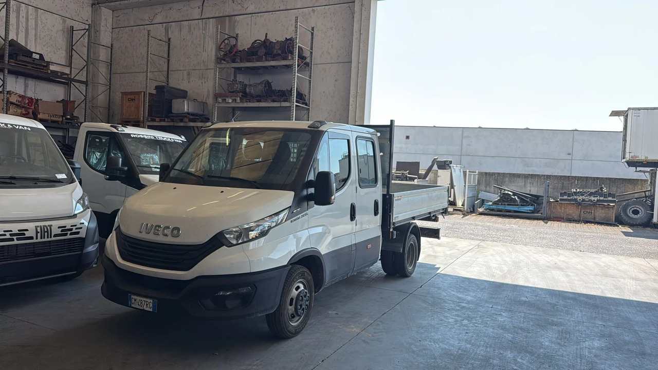 IVECO DAILY 35C16 DOPPIA CABINA RIBALTABILE TRILATERALE 3.0 - قلاب صغير: صورة 1 IVECO DAILY 35C16 DOPPIA CABINA RIBALTABILE TRILATERALE 3.0 - قلاب صغير: صورة 1