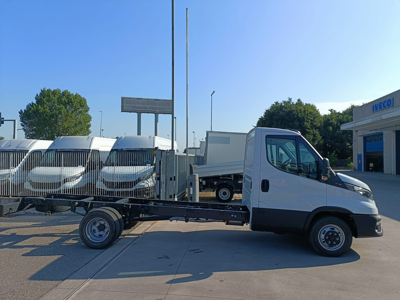 IVECO DAILY 35C16 MOD. 2025 A TELAIO NUOVO - شاحنة التوصيل: صورة 4 IVECO DAILY 35C16 MOD. 2025 A TELAIO NUOVO - شاحنة التوصيل: صورة 4