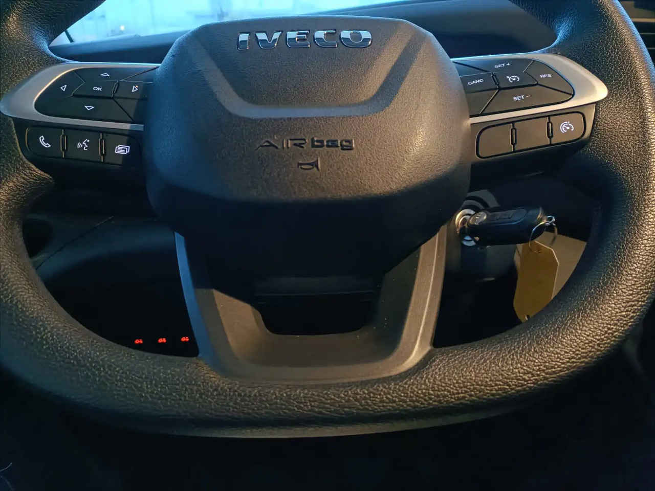 IVECO DAILY 72C18 72.180 HI P - شاحنة مقفلة: صورة 3 IVECO DAILY 72C18 72.180 HI P - شاحنة مقفلة: صورة 3