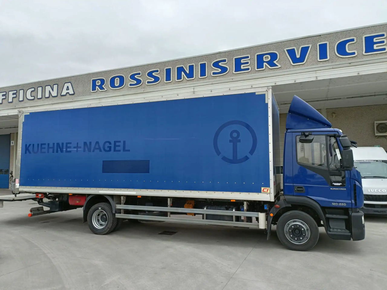 IVECO EUROCARGO 120E22 - شاحنة مقفلة: صورة 3 IVECO EUROCARGO 120E22 - شاحنة مقفلة: صورة 3