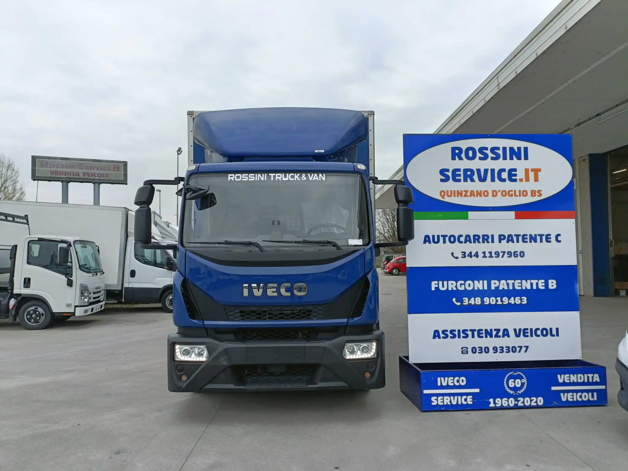 IVECO EUROCARGO 160E25P - شاحنة هيكل كابينة: صورة 1 IVECO EUROCARGO 160E25P - شاحنة هيكل كابينة: صورة 1