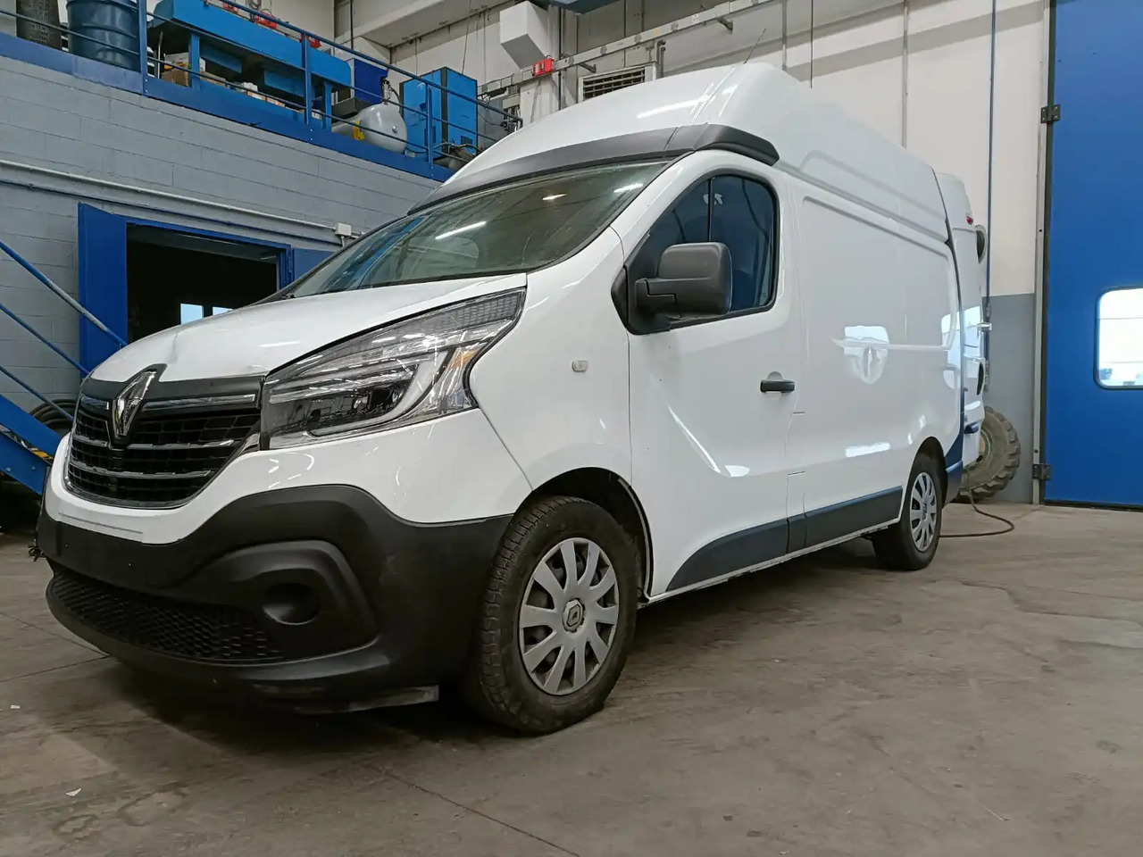 RENAULT TRAFIC 1200 L1H2 - فان: صورة 1 RENAULT TRAFIC 1200 L1H2 - فان: صورة 1