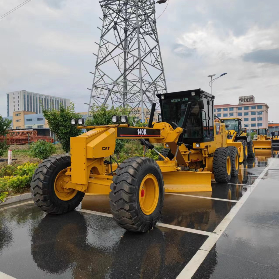ممهدة CATERPILLAR 140K: صورة 6