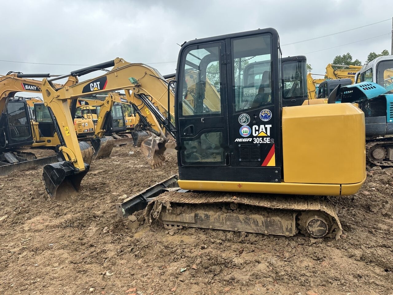 Caterpillar 305.5E - حفارة مُصَّغرة: صورة 2 Caterpillar 305.5E - حفارة مُصَّغرة: صورة 2