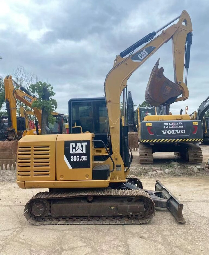 Caterpillar 305.5E - حفارة مُصَّغرة: صورة 2 Caterpillar 305.5E - حفارة مُصَّغرة: صورة 2