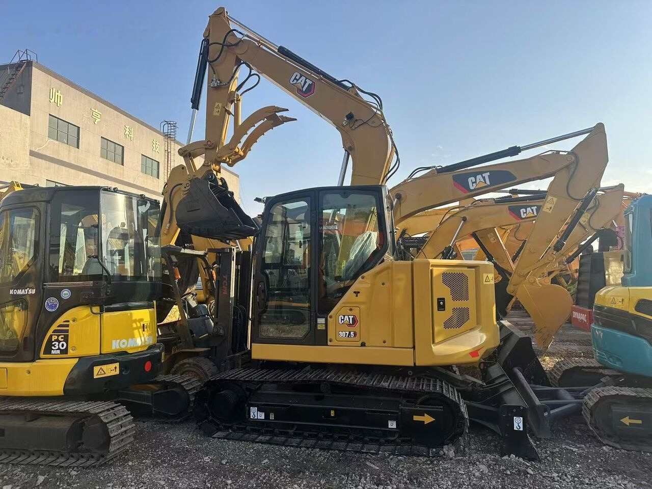 Caterpillar 307.5 - حفار زحاف: صورة 1 Caterpillar 307.5 - حفار زحاف: صورة 1