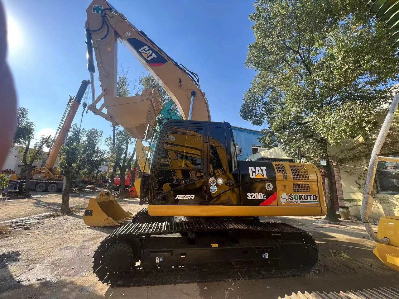 Caterpillar 320D - حفار زحاف: صورة 4 Caterpillar 320D - حفار زحاف: صورة 4