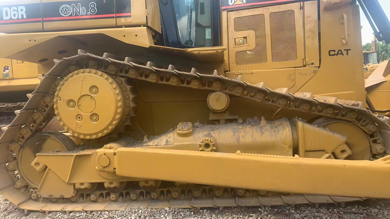 Caterpillar D6R - جرافة: صورة 5 Caterpillar D6R - جرافة: صورة 5