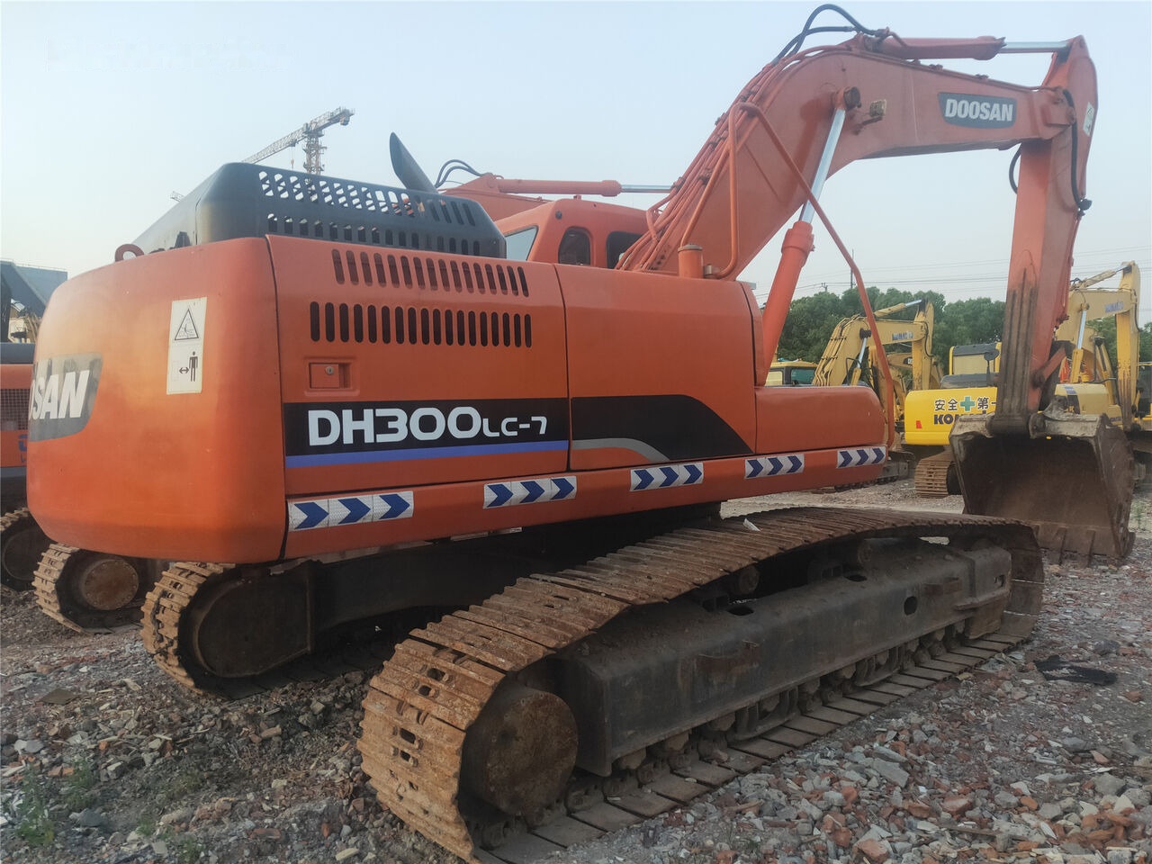 Doosan DH300LC-7 - حفار زحاف: صورة 2 Doosan DH300LC-7 - حفار زحاف: صورة 2