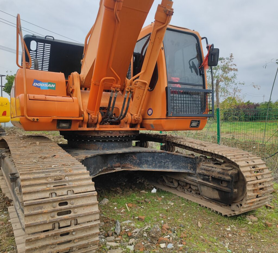 Doosan DX420LC-7 - حفار زحاف: صورة 4 Doosan DX420LC-7 - حفار زحاف: صورة 4