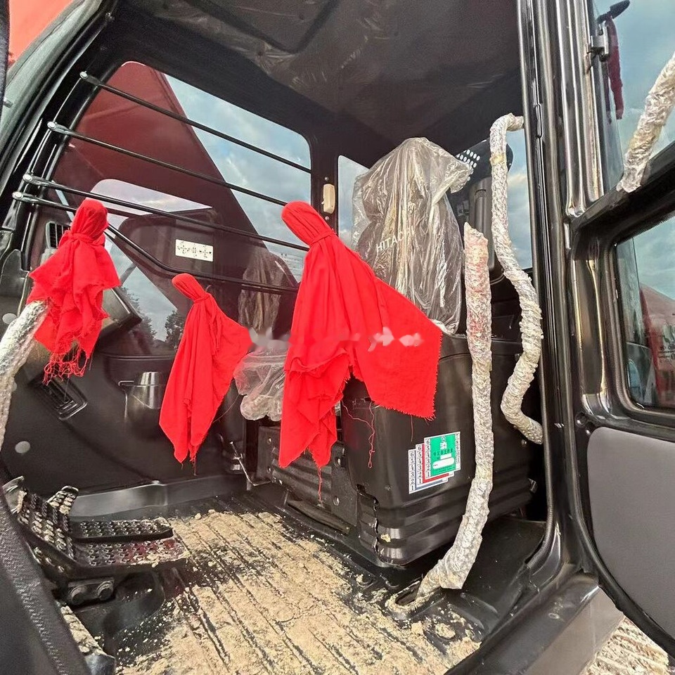 Hitachi ZX200-3 - حفار زحاف: صورة 5 Hitachi ZX200-3 - حفار زحاف: صورة 5