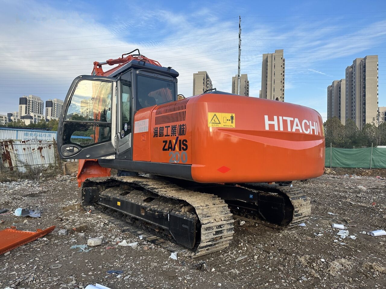 Hitachi ZX200-3 - حفار زحاف: صورة 5 Hitachi ZX200-3 - حفار زحاف: صورة 5