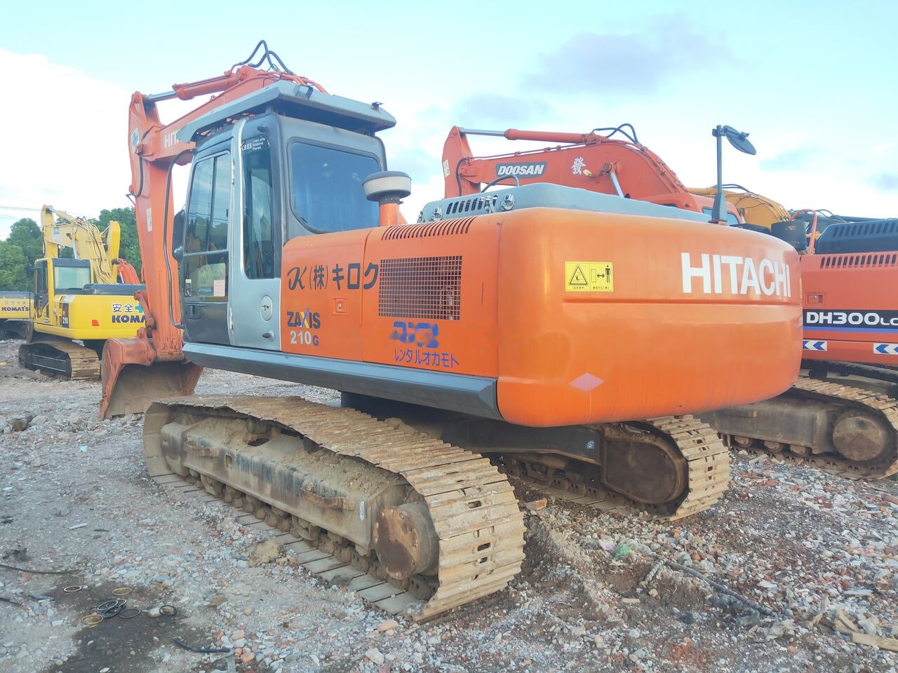 Hitachi ZX210 - حفار زحاف: صورة 3 Hitachi ZX210 - حفار زحاف: صورة 3