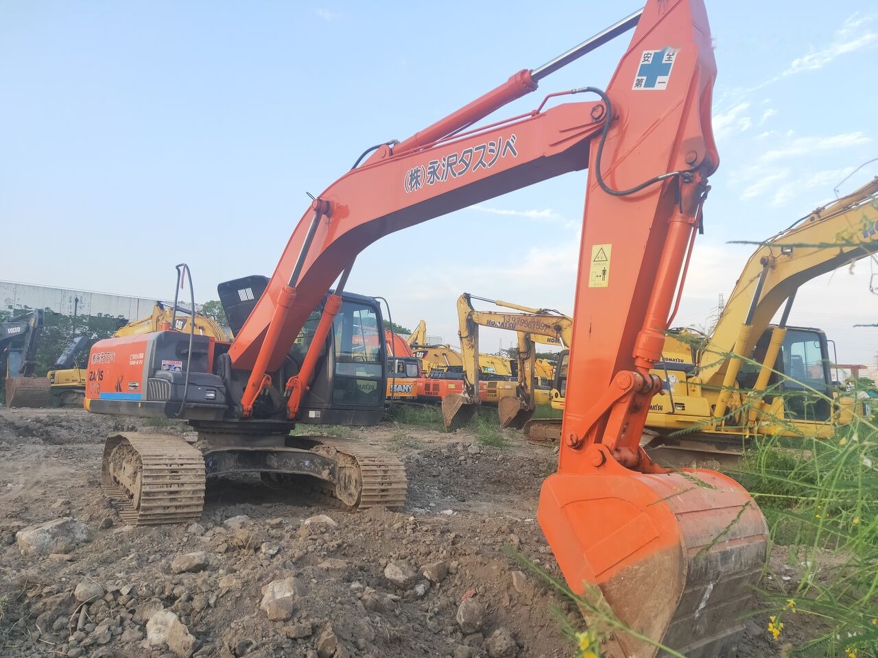 Hitachi ZX210 - حفار زحاف: صورة 4 Hitachi ZX210 - حفار زحاف: صورة 4