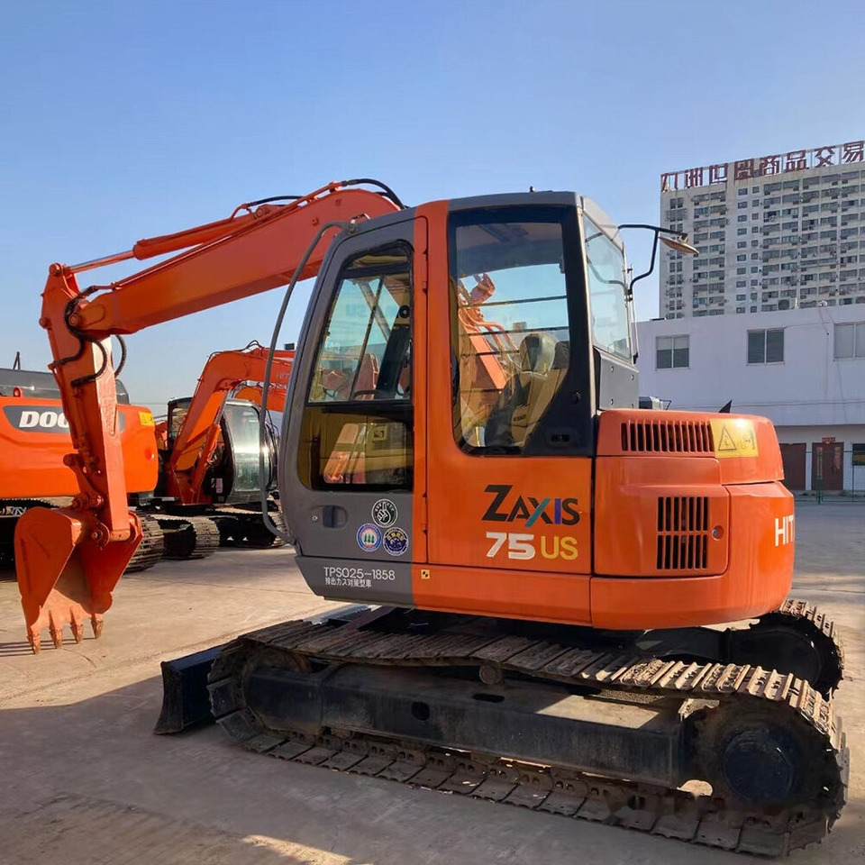 Hitachi ZX75US - حفار زحاف: صورة 2 Hitachi ZX75US - حفار زحاف: صورة 2