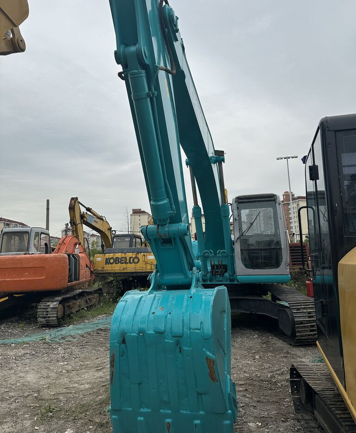 Kobelco SK200 - حفار زحاف: صورة 2 Kobelco SK200 - حفار زحاف: صورة 2