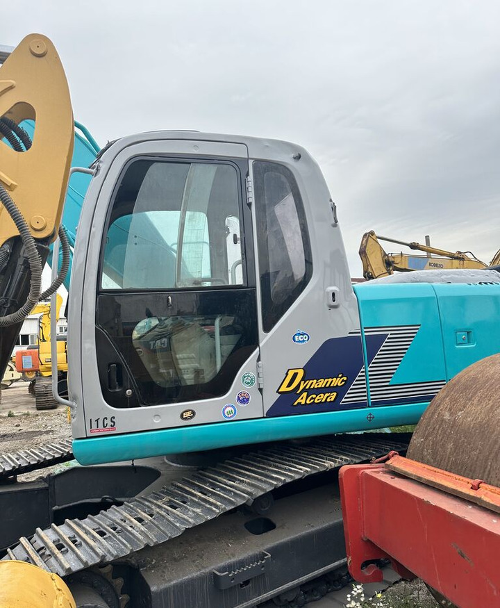 Kobelco SK200 - حفار زحاف: صورة 3 Kobelco SK200 - حفار زحاف: صورة 3