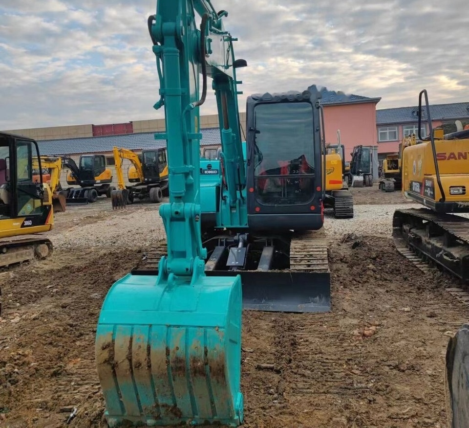 Kobelco SK75 - حفارة مُصَّغرة: صورة 4 Kobelco SK75 - حفارة مُصَّغرة: صورة 4