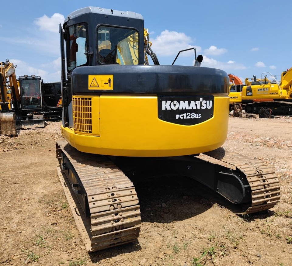 Komatsu PC128US - حفار زحاف: صورة 5 Komatsu PC128US - حفار زحاف: صورة 5
