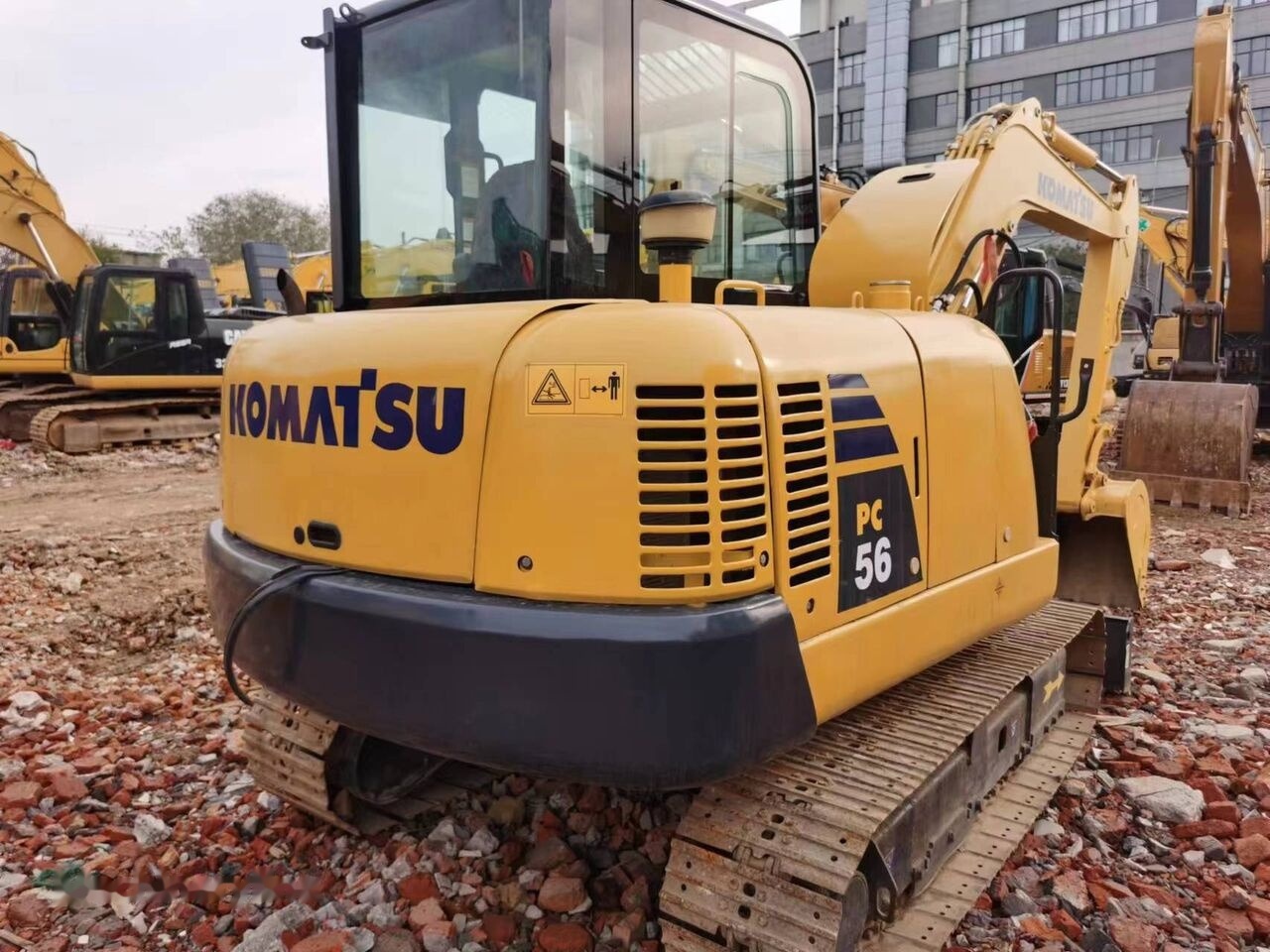 Komatsu PC56 - حفارة مُصَّغرة: صورة 4 Komatsu PC56 - حفارة مُصَّغرة: صورة 4