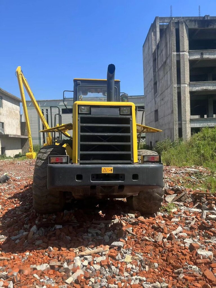 Komatsu WA380 - اللودر بعجل: صورة 2 Komatsu WA380 - اللودر بعجل: صورة 2