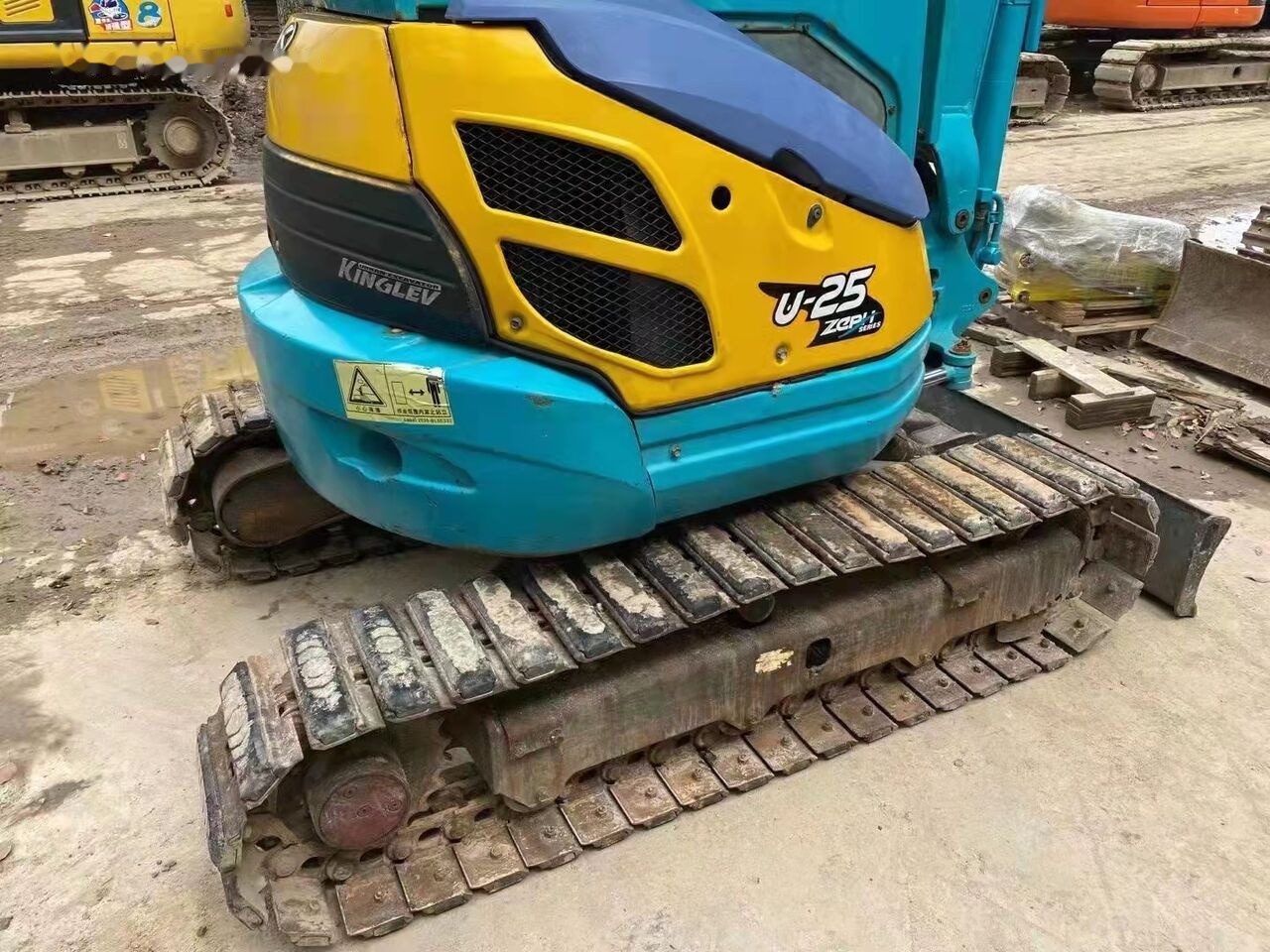 Kubota U25 - حفارة مُصَّغرة: صورة 1 Kubota U25 - حفارة مُصَّغرة: صورة 1