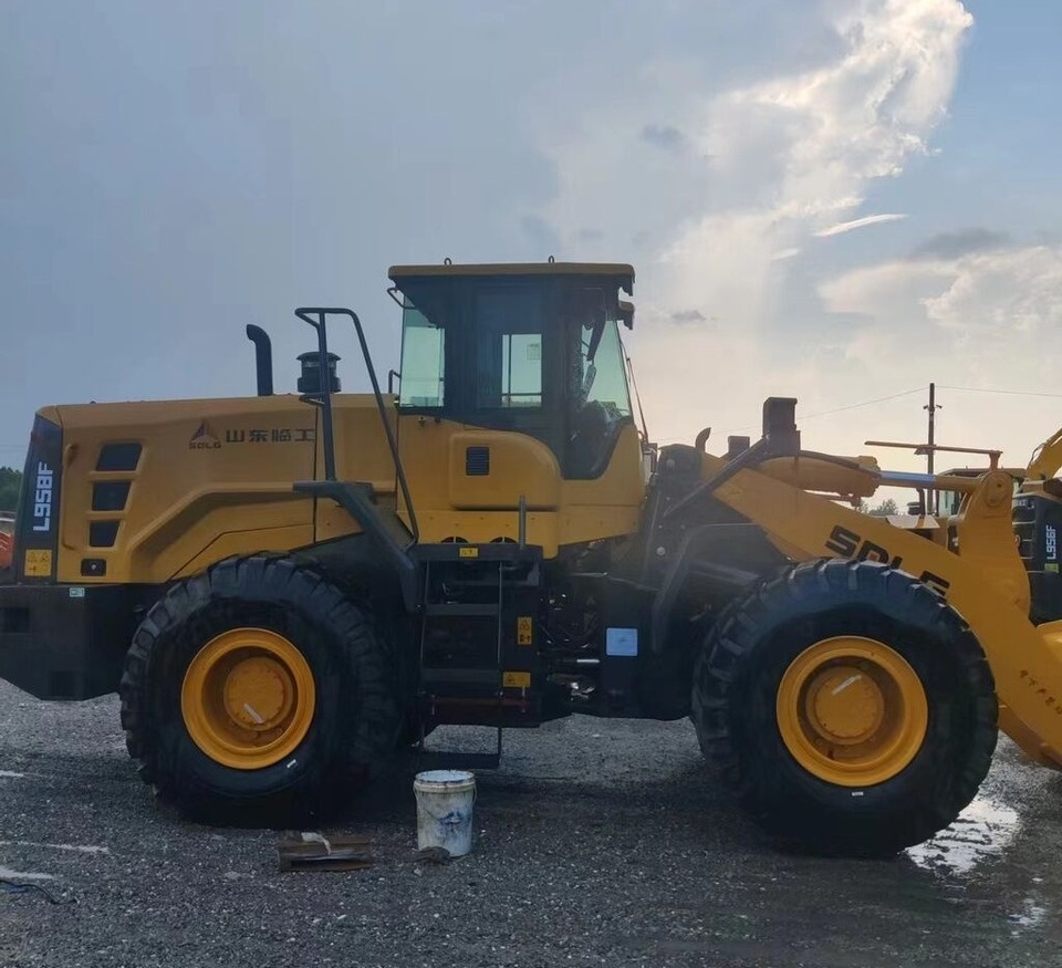 SDLG L958F - اللودر بعجل: صورة 3 SDLG L958F - اللودر بعجل: صورة 3