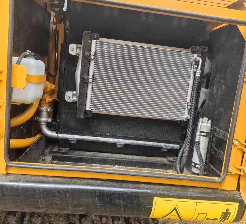 Sany 215C - حفار زحاف: صورة 3 Sany 215C - حفار زحاف: صورة 3