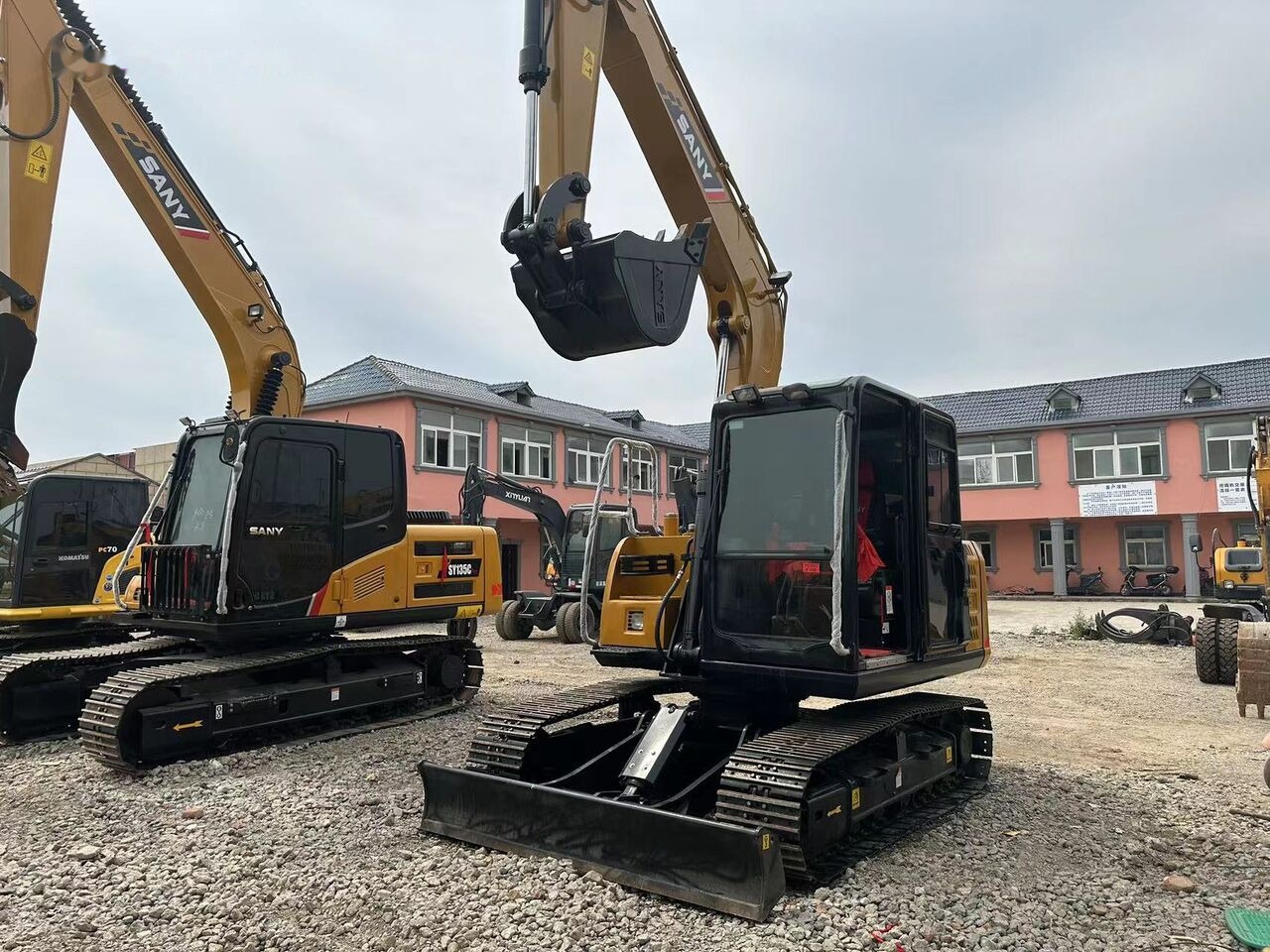 Sany SY95C - حفار زحاف: صورة 2 Sany SY95C - حفار زحاف: صورة 2