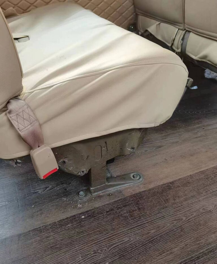 Toyota Coaster - حافلة المدينة: صورة 3 Toyota Coaster - حافلة المدينة: صورة 3