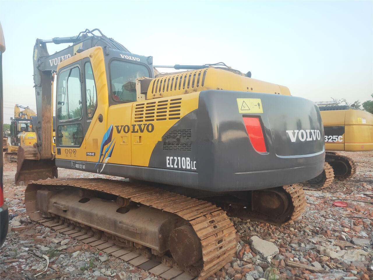 Volvo EC210BLC - حفار زحاف: صورة 2 Volvo EC210BLC - حفار زحاف: صورة 2