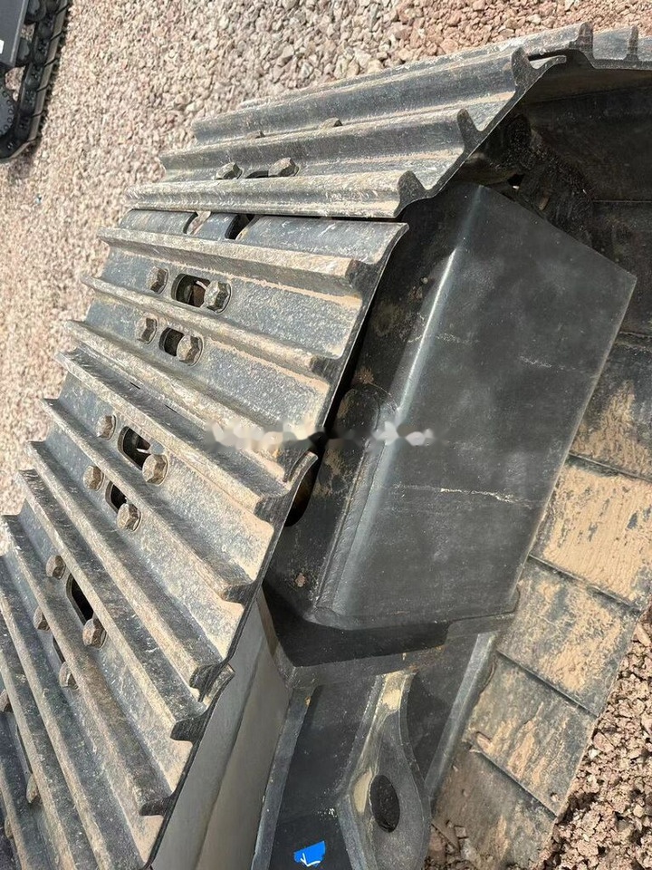 Volvo EC240 - حفار زحاف: صورة 1 Volvo EC240 - حفار زحاف: صورة 1