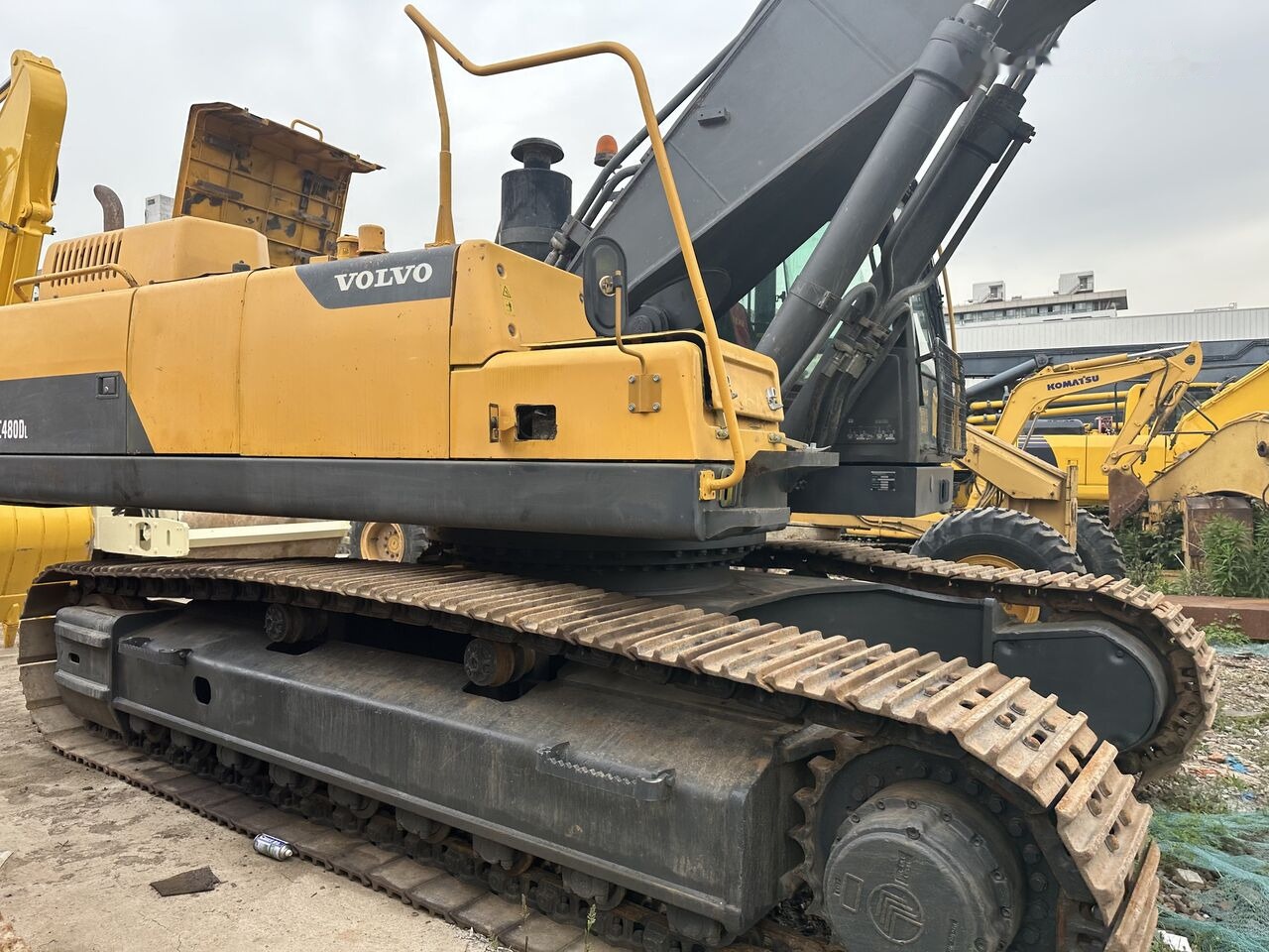 Volvo EC480DL - حفار زحاف: صورة 3 Volvo EC480DL - حفار زحاف: صورة 3