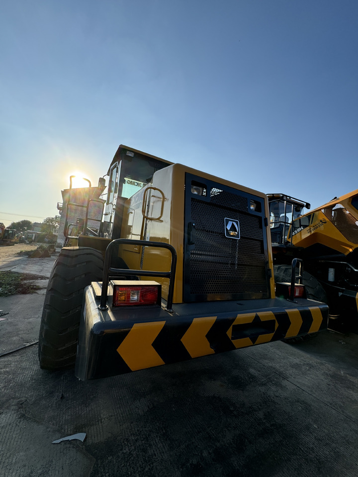 XCMG ZL50GN - اللودر بعجل: صورة 3 XCMG ZL50GN - اللودر بعجل: صورة 3