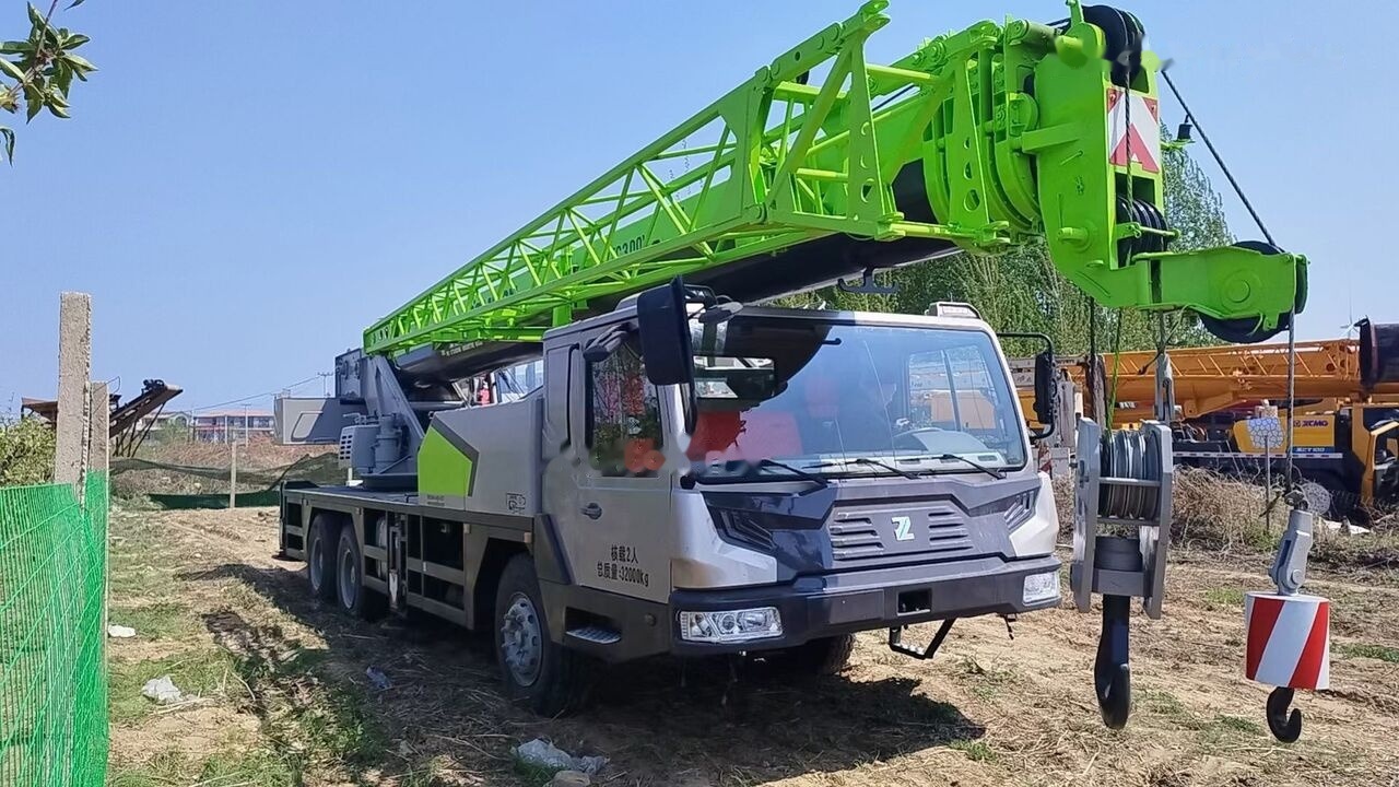 Zoomlion ZTC300V - موبايل كرين: صورة 1 Zoomlion ZTC300V - موبايل كرين: صورة 1