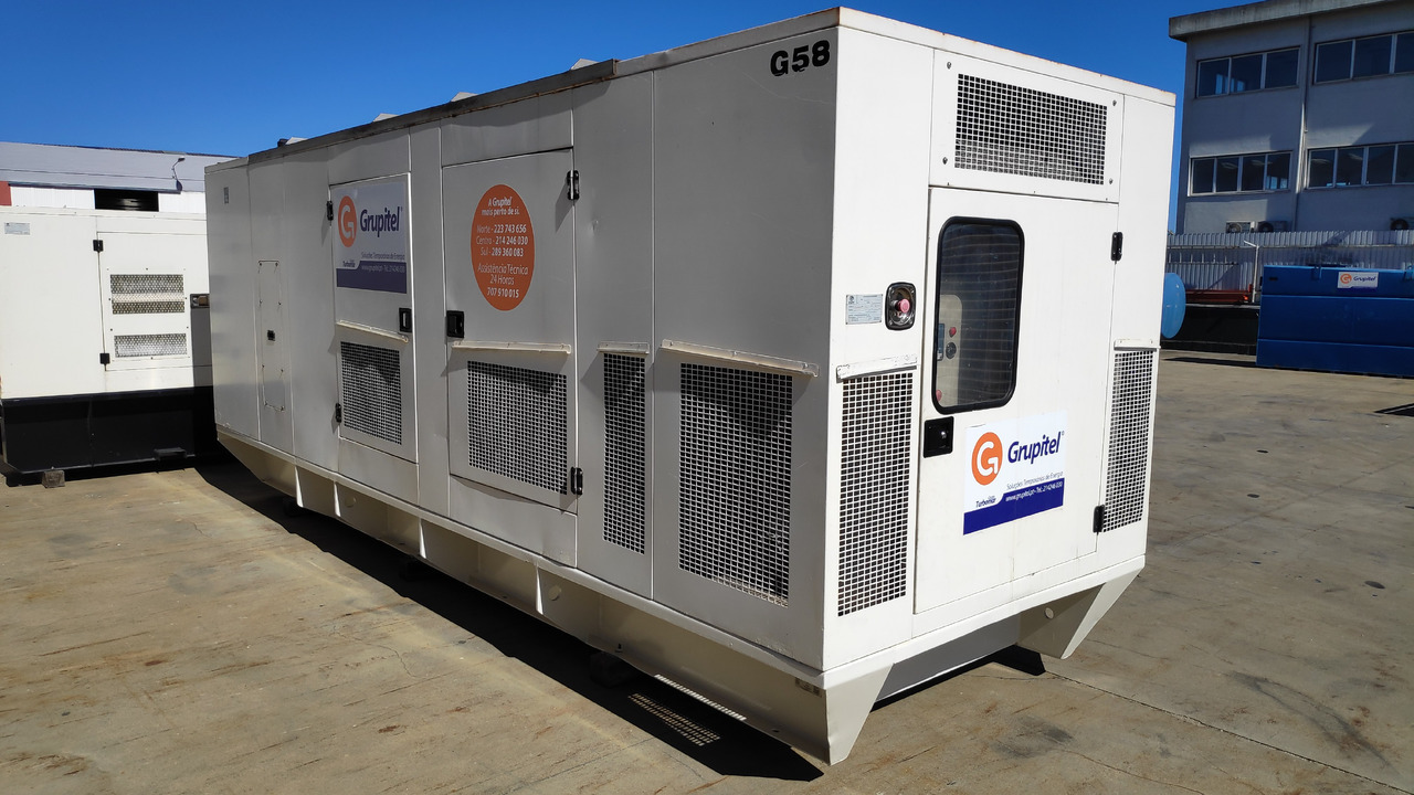 FG P600P1 600 kVA - مجموعة المولدات: صورة 1 FG P600P1 600 kVA - مجموعة المولدات: صورة 1