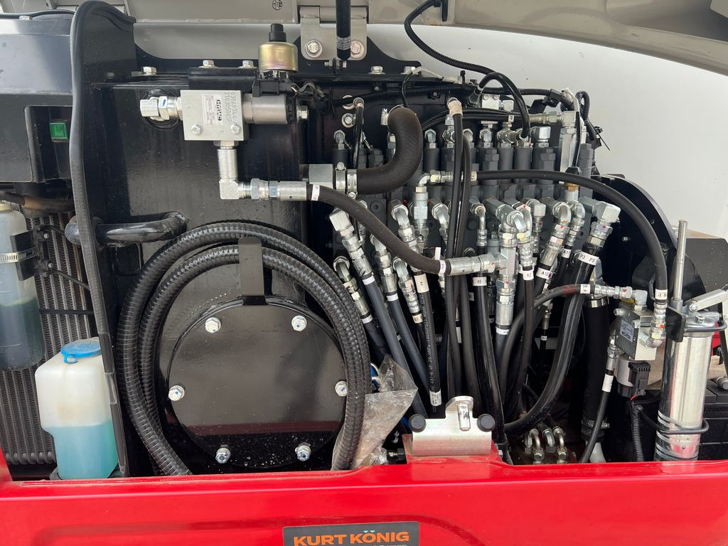 Takeuchi TB 230 V 4 Vollaustattung Takeuchi TB 230 V 4 Vollaustattung 2x - حفارة مُصَّغرة: صورة 4 Takeuchi TB 230 V 4 Vollaustattung Takeuchi TB 230 V 4 Vollaustattung 2x - حفارة مُصَّغرة: صورة 4