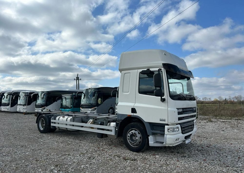 DAF CF75.310 - شاحنة هيكل كابينة: صورة 1 DAF CF75.310 - شاحنة هيكل كابينة: صورة 1