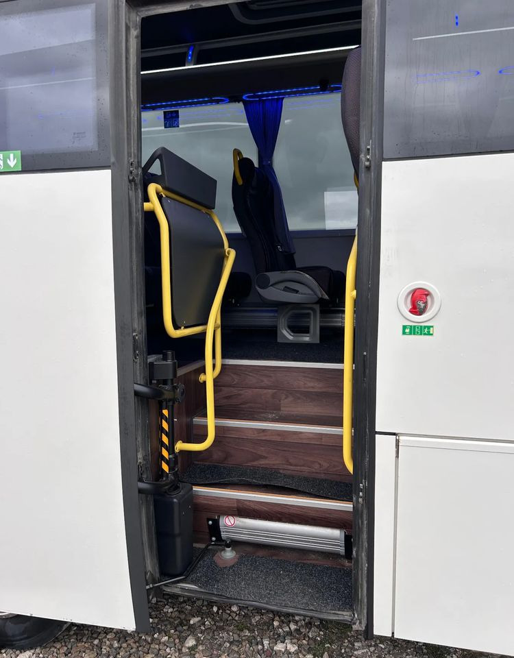 Isuzu Grand Toro - حافلة سوبربان: صورة 3 Isuzu Grand Toro - حافلة سوبربان: صورة 3