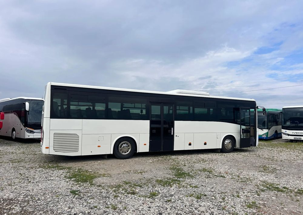 Iveco Crossway - حافلة سوبربان: صورة 4 Iveco Crossway - حافلة سوبربان: صورة 4