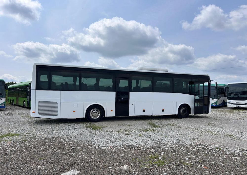 Iveco Crossway - حافلة سوبربان: صورة 3 Iveco Crossway - حافلة سوبربان: صورة 3