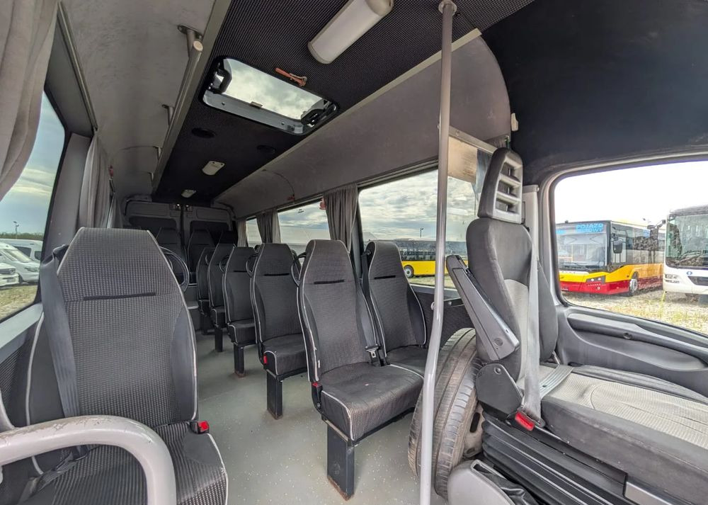 حافلة صغيرة, ميكروباص Iveco Daily 50C14: صورة 12