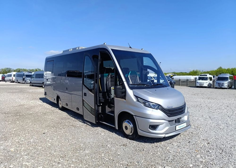 Iveco Daily - حافلة صغيرة, ميكروباص: صورة 1 Iveco Daily - حافلة صغيرة, ميكروباص: صورة 1